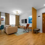 Elektoralna Comfort By Bookinghost