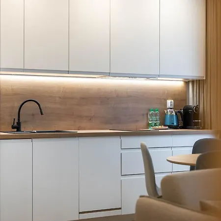 Elektoralna Comfort By Bookinghost Διαμέρισμα *