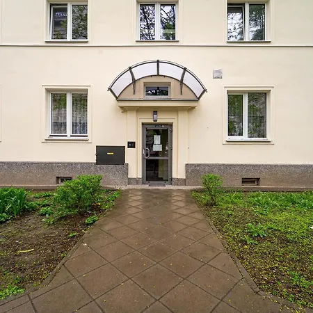 Elektoralna Comfort By Bookinghost *