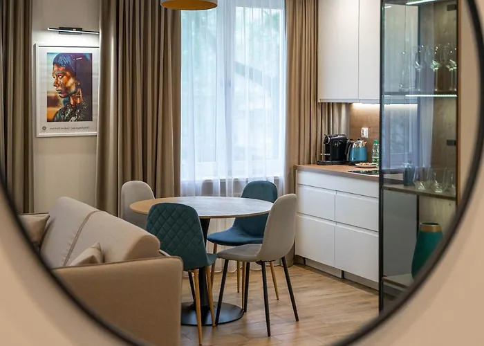 Elektoralna Comfort By Bookinghost