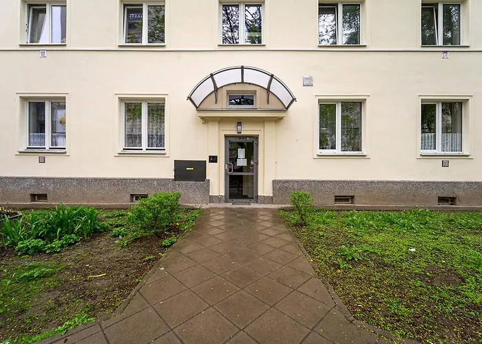 Elektoralna Comfort By Bookinghost *