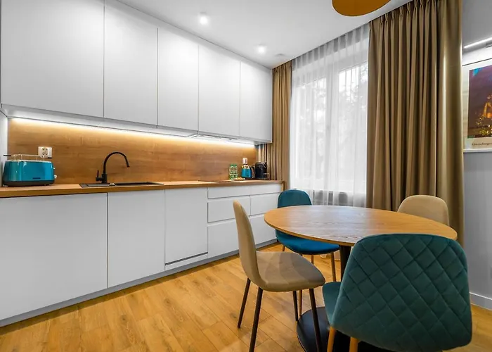 Elektoralna Comfort By Bookinghost Apartman Varsó